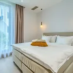 Villa Allina - Heated Pool, Rooftop Jacuzzi&sea Views *