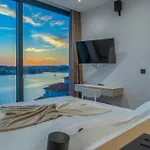 Allina - Heated Pool, Rooftop Jacuzzi&sea Views *