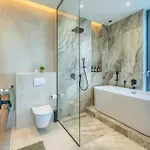 Villa Allina - Heated Pool, Rooftop Jacuzzi&sea Views