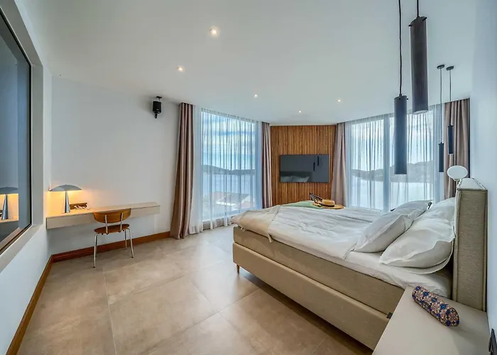 Willa Allina, 5-bedroom With Panoramic Views, Heated Pool Podglavica