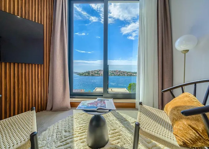 Allina, 5-bedroom With Panoramic Views, Heated Pool Podglavica