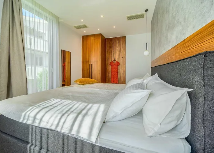 Allina, 5-bedroom With Panoramic Views, Heated Pool Podglavica